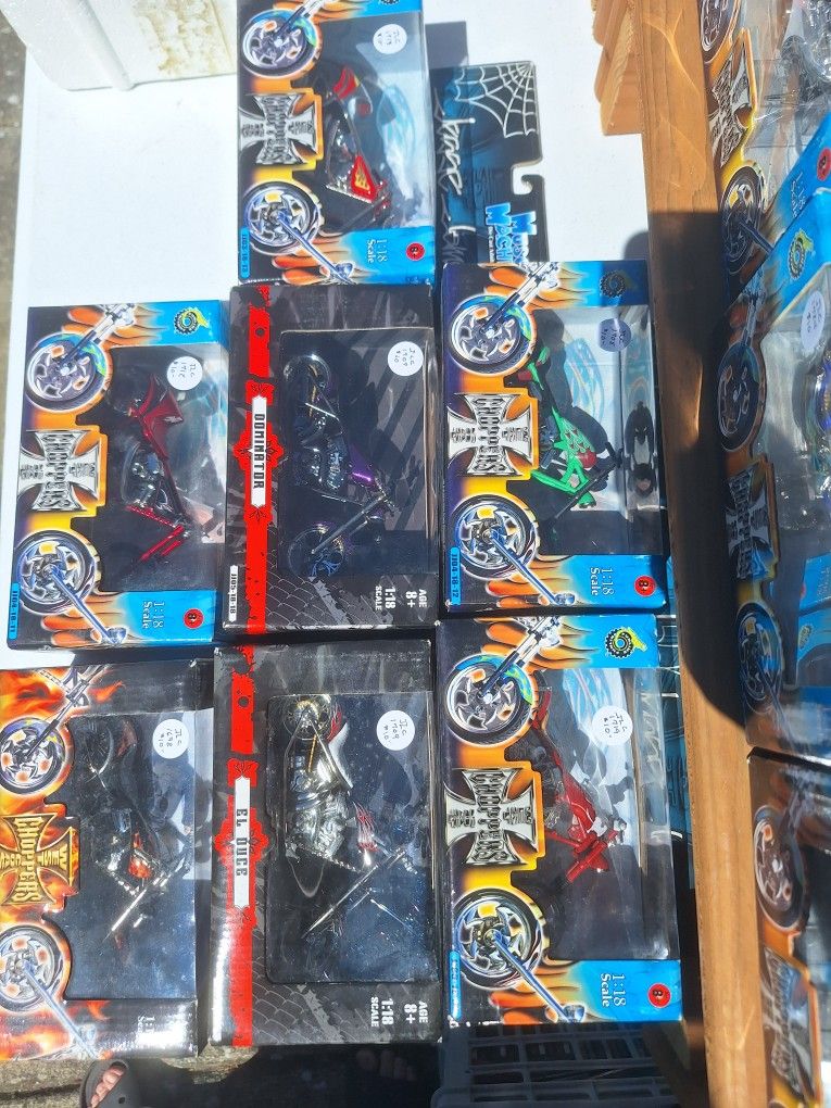 Muscle Machines Toy Motorcycle Lot