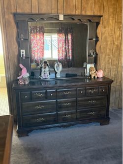 Dresser with mirror