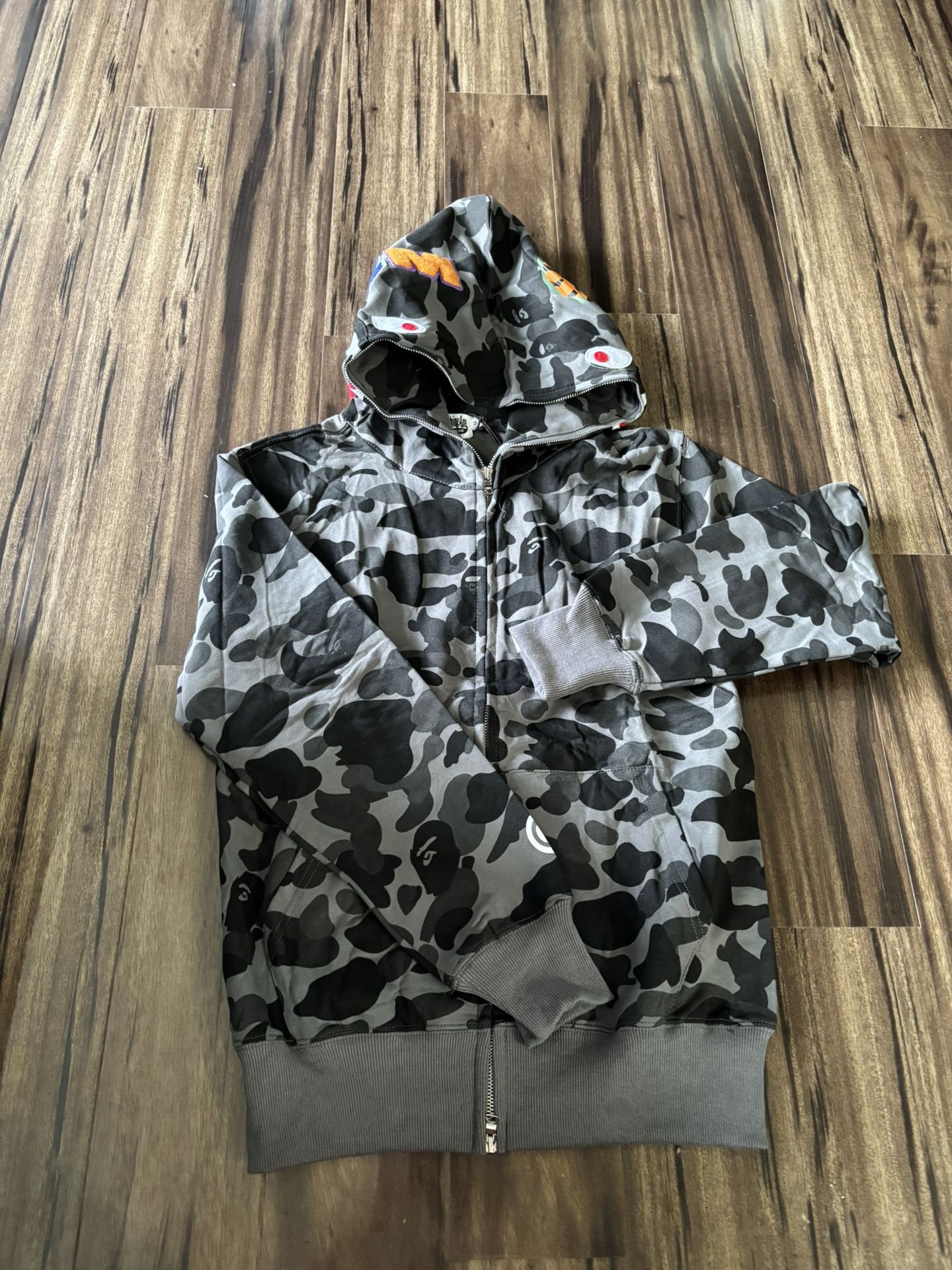 Bape hoodie size medium
