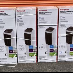 HONEYWELL 700-CFM 3-Speed Indoor Portable Evaporative Cooler for 426-sq ft (NEW IN BOX)