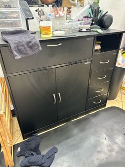 Work station