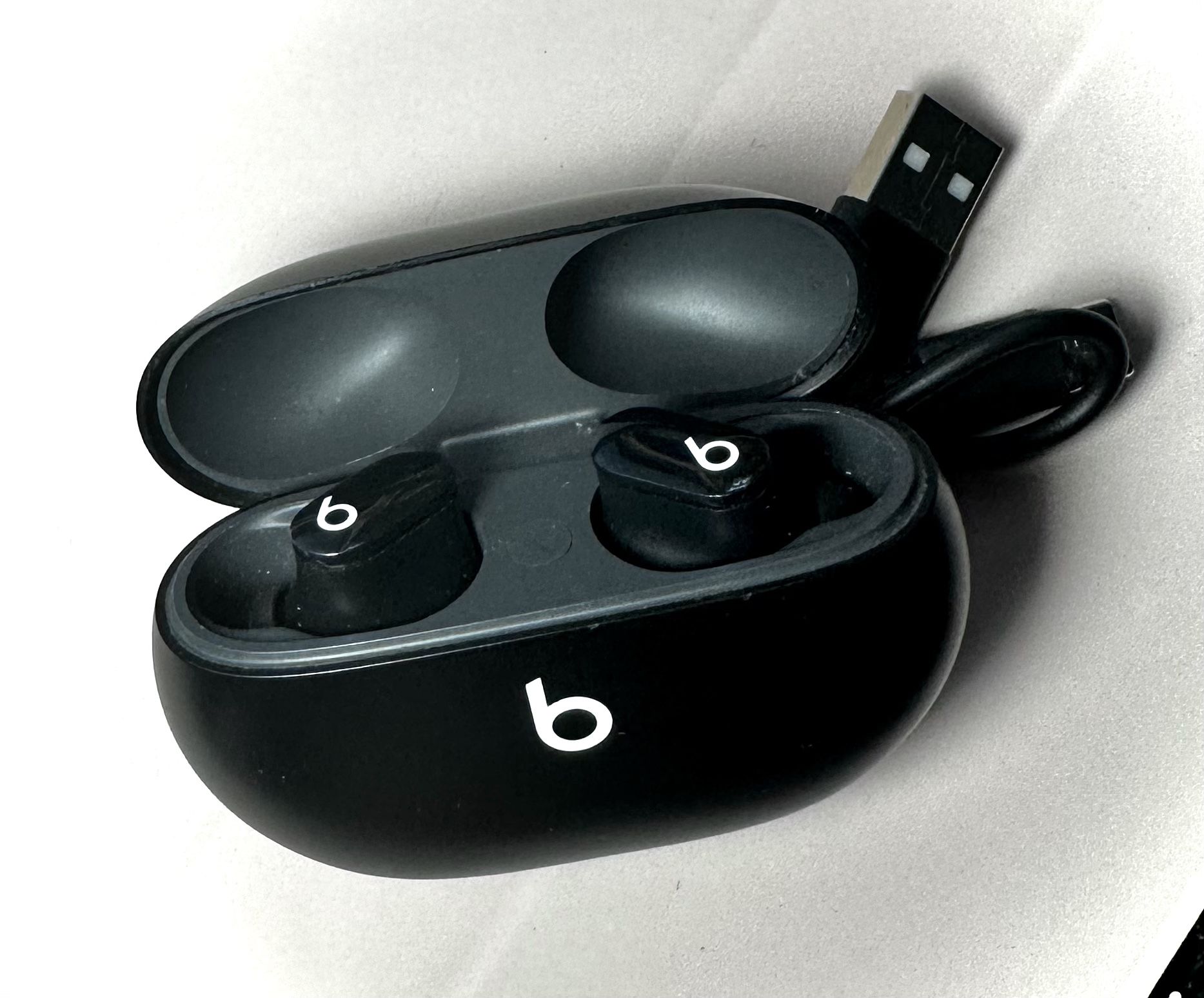 Beats Studio Earbuds Model A2514
