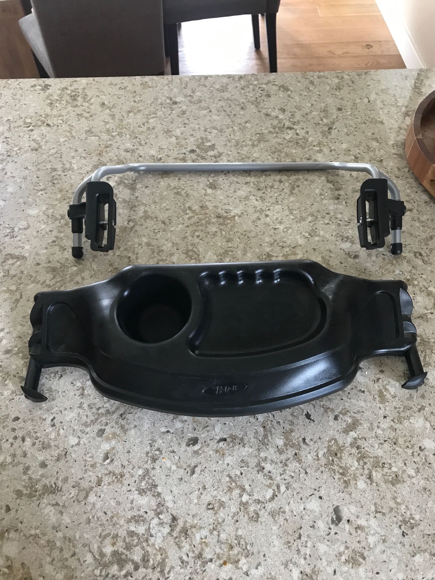 Bob stroller britax adapter with snack tray