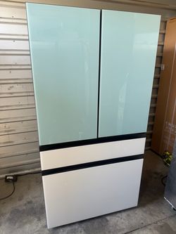 Samsung Refrigerador 29 cu ft Standard Depth With morning Blue/White Glass