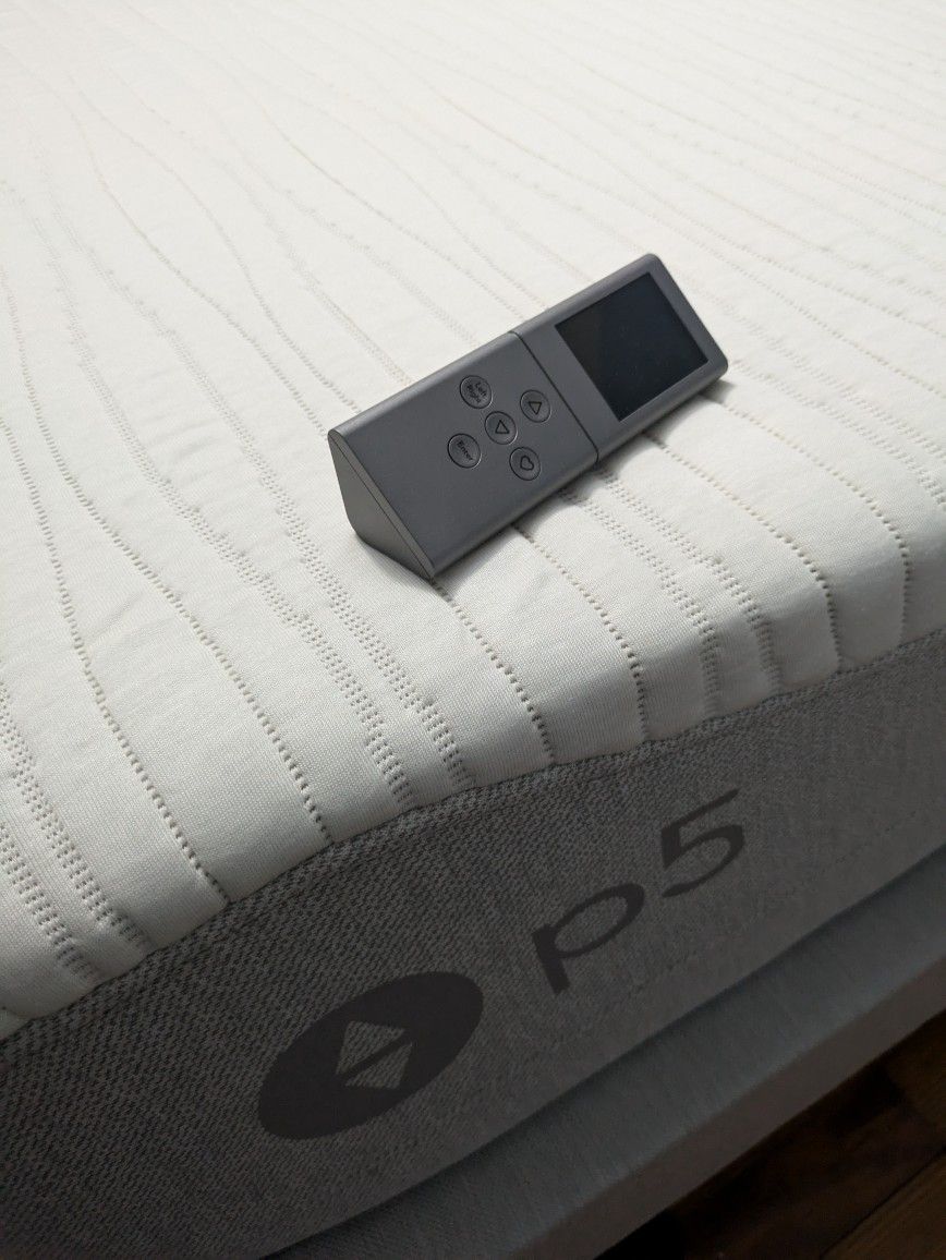 King Size Sleep Number 360 p5 Dual Zone Smart Bed With Frame