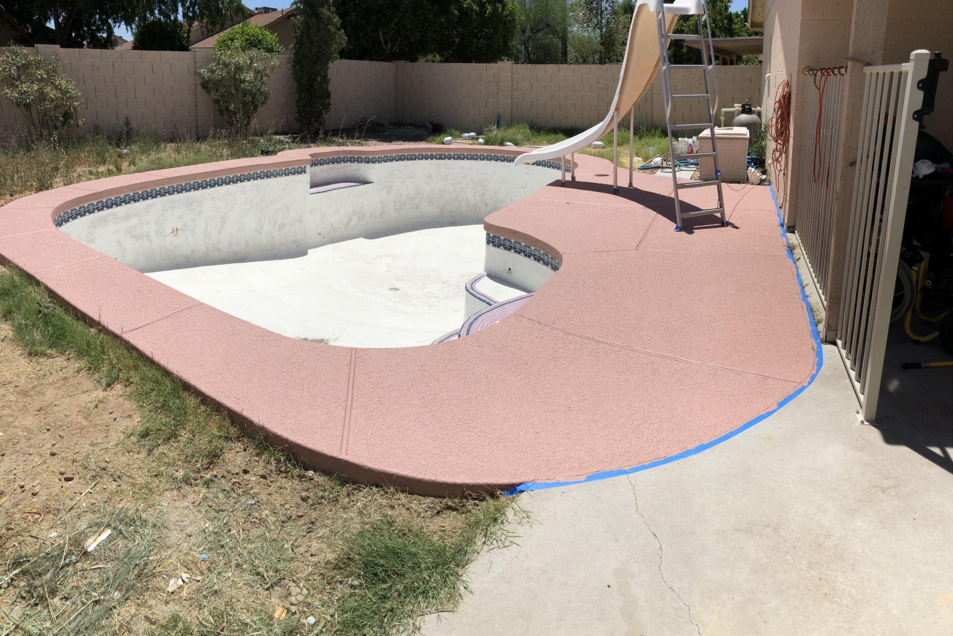 Resurfacing Pools N Decks