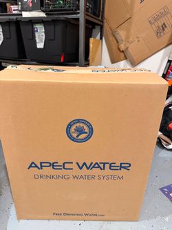 APEC Water Drinking Water System (brand new in box)