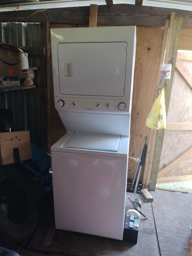 Over The Head Washing Machine And Dryer 