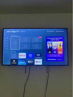 TV 50in flat screen ROKU