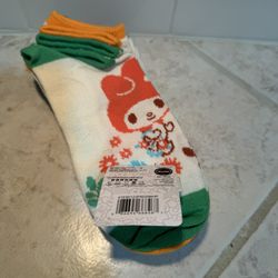 Hello Kitty Socks Set Of 5