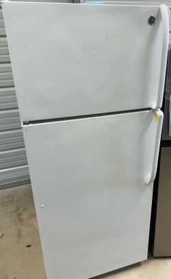 GE Top Freezer Refrigerator