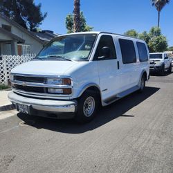 Chevy Express Van 