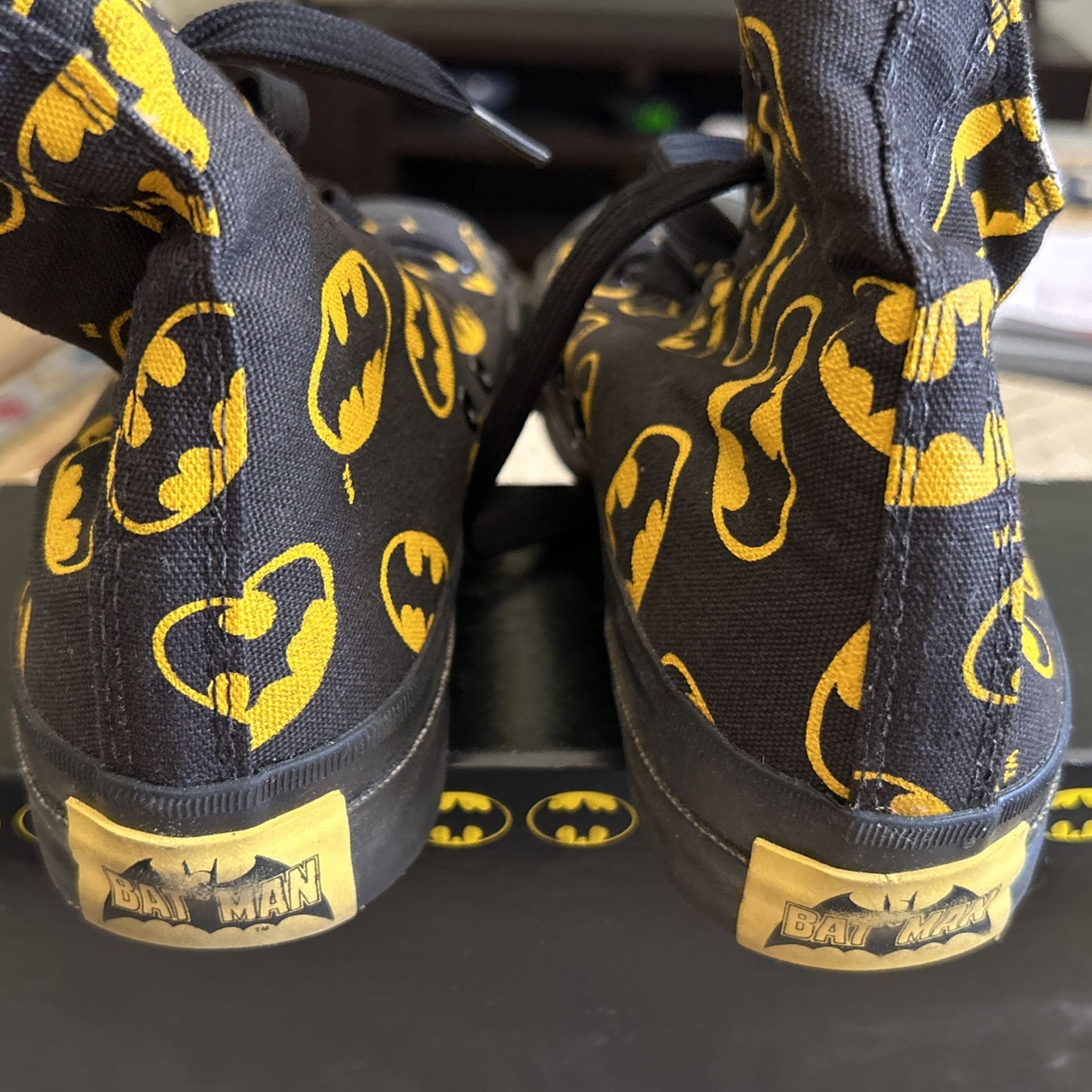 Batman Converse-All Star Collection Canvas Hi Cut