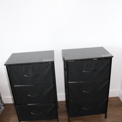 2 Dresser with 3 Drawers