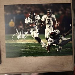 Signed Auto  Terrell Davis, Denver Broncos 11 X 14