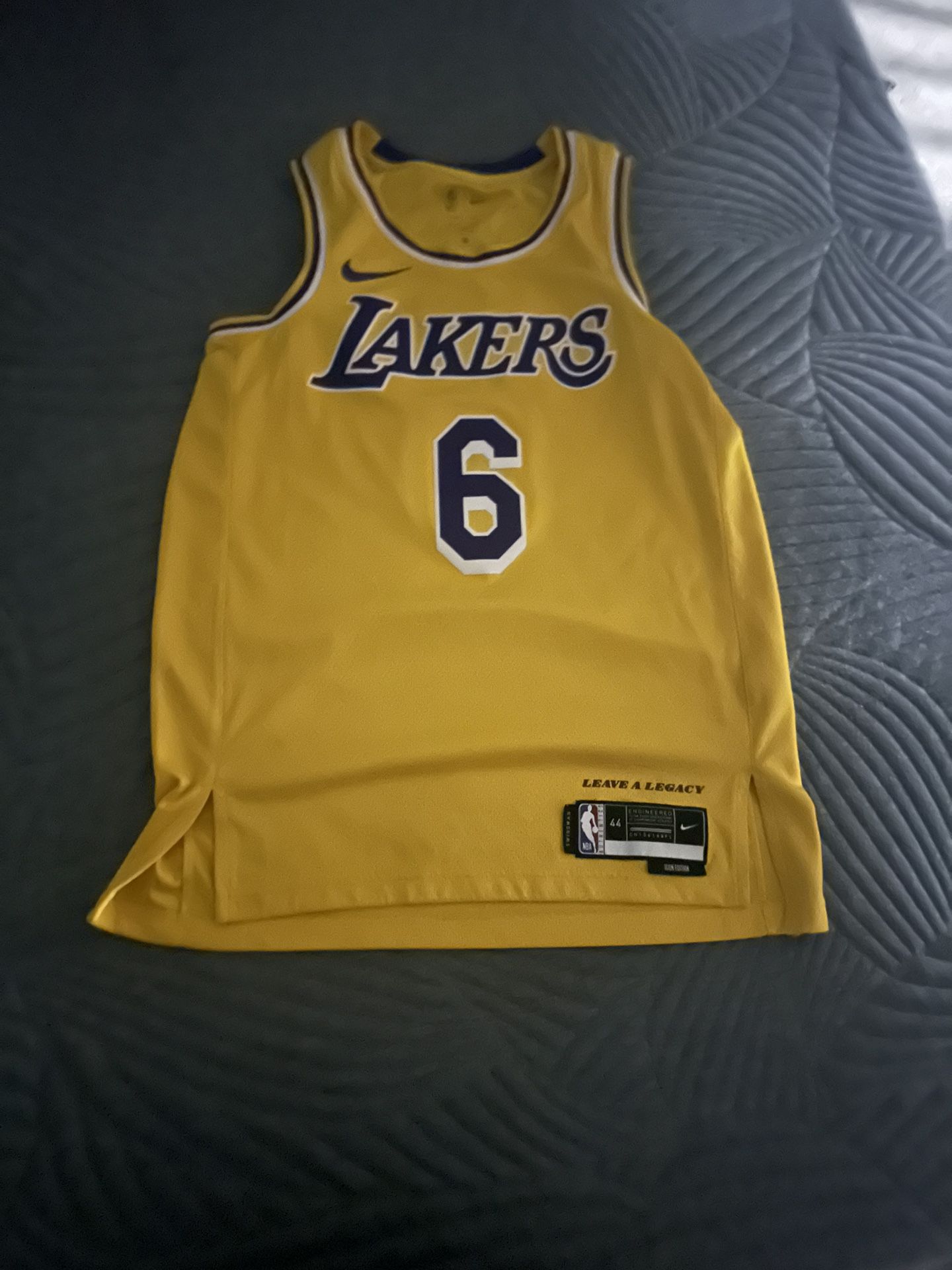 LeBron # 6 Lakers Hoodie