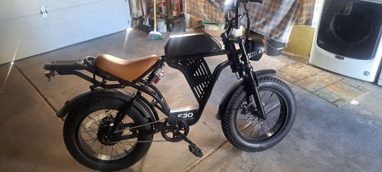 F30 Fat Tire Bike, 32-37mph/45-85miles