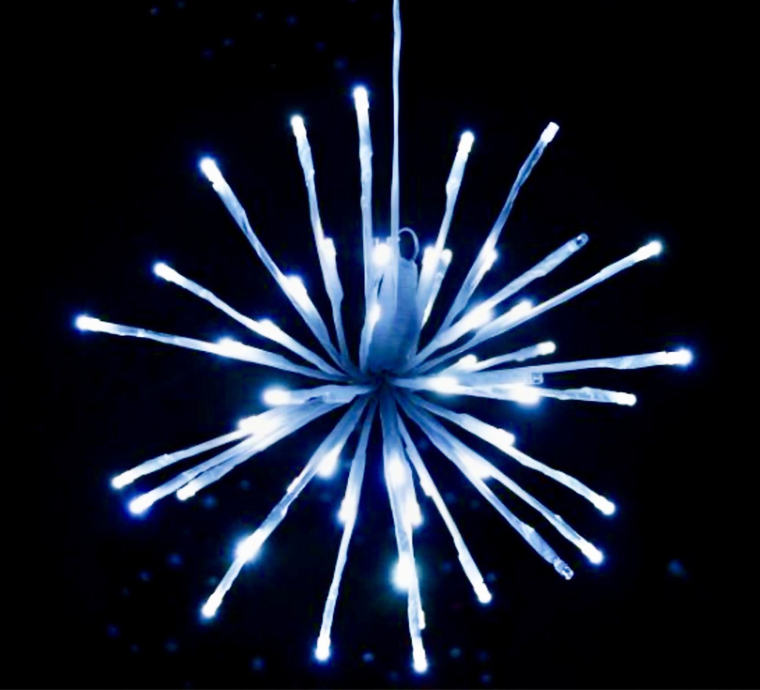 CHRISTMAS LED TWINKLE SPRITZER LIGHT (SALE)