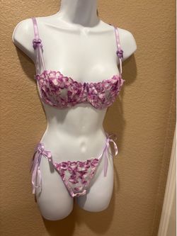 NWT Lavender Floral Embroidered Lingerie Set – Size Small