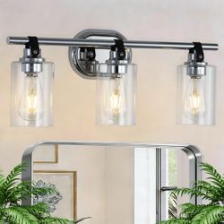 Vanity light