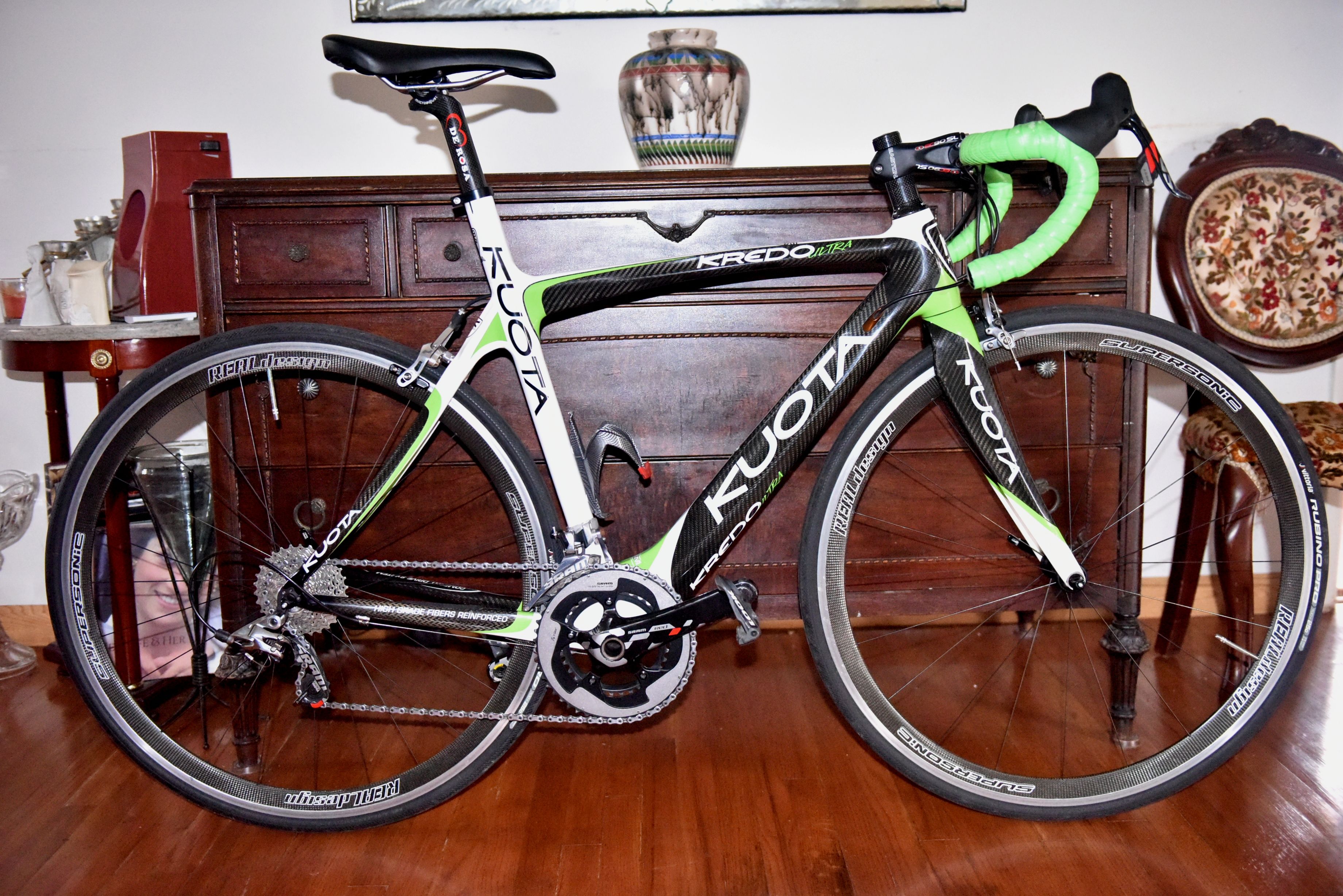 KUOTA KREDO ULTRA 54CM ROAD BIKE