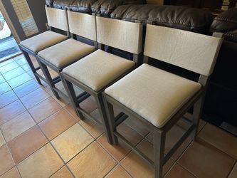 High Quality Bar Stools Only Used A Couple Of Times   H 37 1/2” W20” Seat height 25”