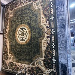 8/10 Soft Traditional Design Green Beige Persian Rug 