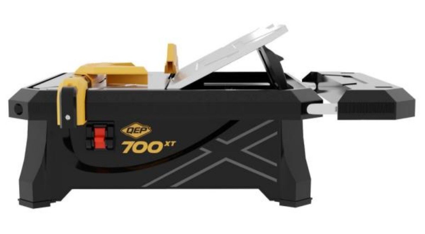 New QEP 700XT 3/4 HP Wet Tile Saw with 7 in. Blade and Table Extension