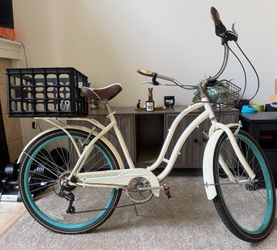 Schwinn Fairhaven 26” Women’s 7-Speed Cruiser