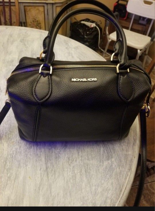 MICHAEL KORS PURSE
LENOX LARGE