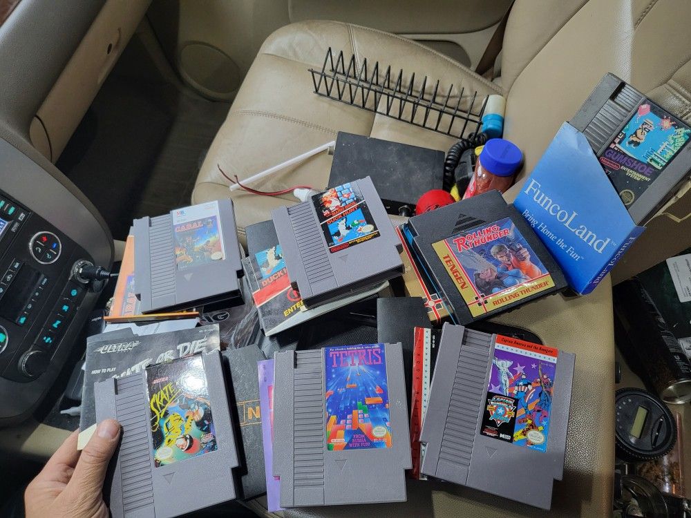 7 Nintendo Nes Games Most With Manual Captain America , Cabal With Poster ETC.