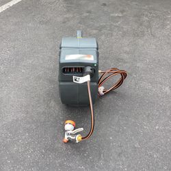 Topsolar 180W Semi-Flexible Monocrystalline Solar Panel Charger Off-Grid for RV Boat Cabin Van Car Uneven Surfaces