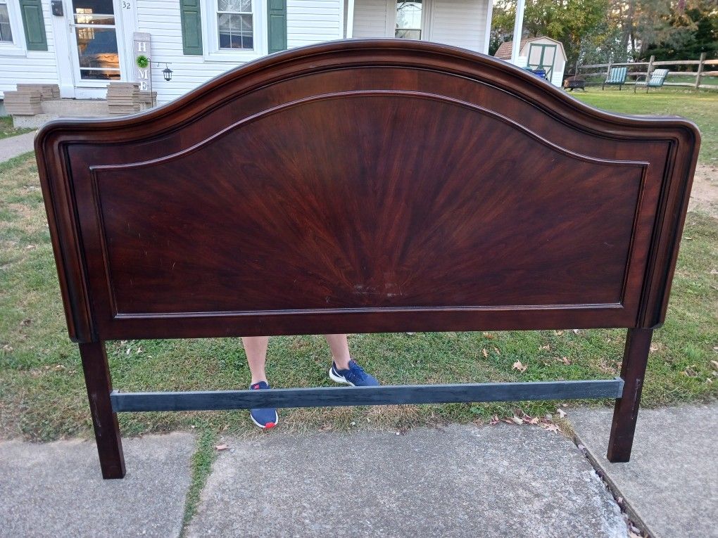 SOLID WOODEN BED FRAME