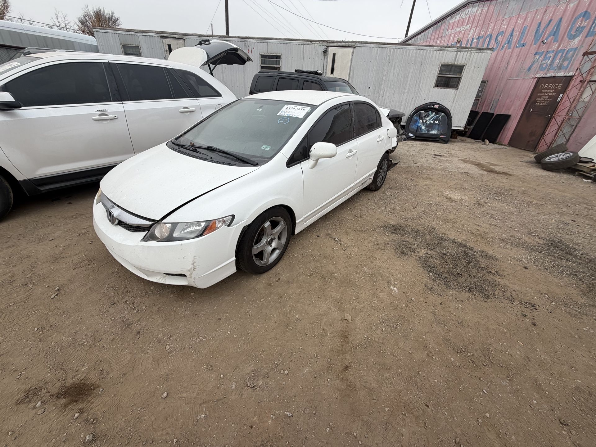 2011 Honda Civic - Parts Only #YB9