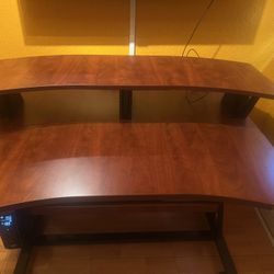 Seller Guitar Center Exclusive Studio Trends STLD46 46" Studio Desk With Dual 4 RU Racks Cherry