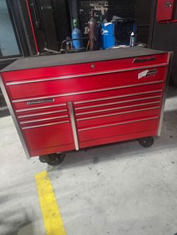 Snapon tool box