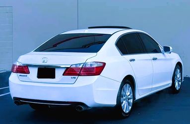 Honda Accord EX-L - White Clean Colour