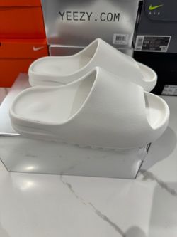 Yeezy Slides YZY YS-01 White Size 6 & 14 Men