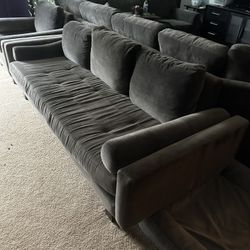 2Danes Couch And Chair Set