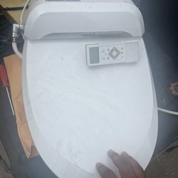 Uspa Toilet Seat