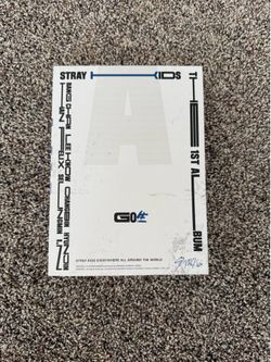 SKZ Go Live Album w/ Inclusions.