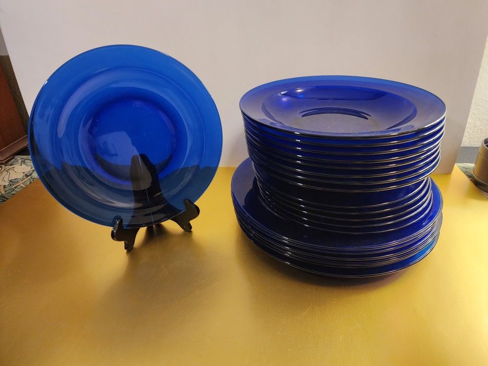 SAPHIR by ARCOROC VMC FRANCE 20 Piece COBALT BLUE Glass Dinnerware Dishes Vtg.