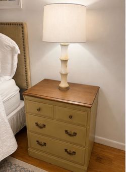 Bedside dresser