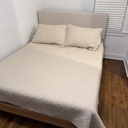 Queen Sized Mattress + Bed Frame + Blankets & Pillows