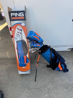 Ping Moxie Junior Golf Set