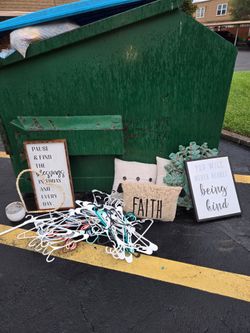 Free random home decor and tons of hangers.