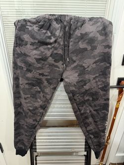 Men’s Reebok Gray Camo Jogger Sweatpants