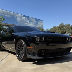 2022 Dodge Challenger R/T Widebody