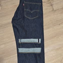 Levi 505  Salvage  Denim Jeans  size 32x34