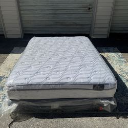 Queen Size Serta Mattress W/ Boxspring
